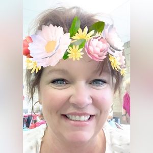 Meet your Posher, Sharon